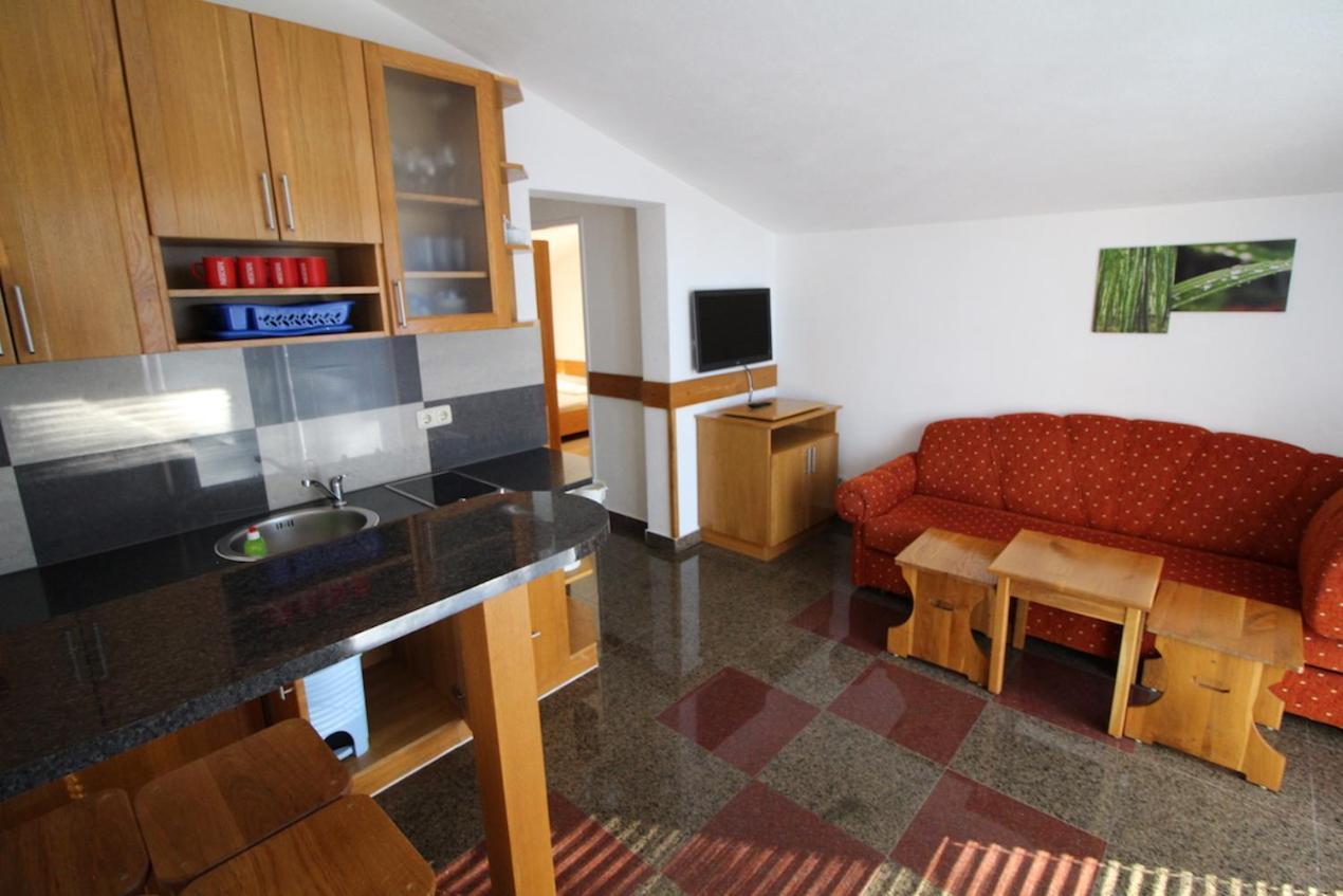 Apartments Helena Zadar Vrsi Exterior foto